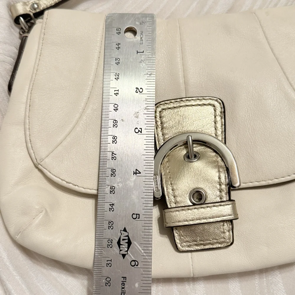 Vintage Coach bag leather 90s Ivory Crossbody